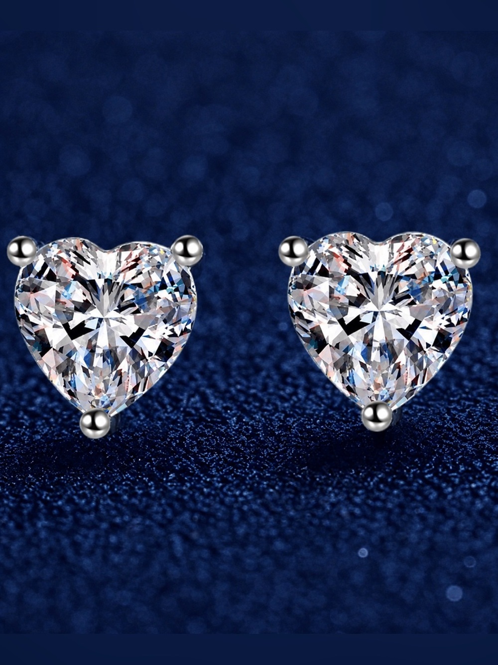 2 Carats Heart-Shaped Moissanite Stud Earrings in Sterling Silver